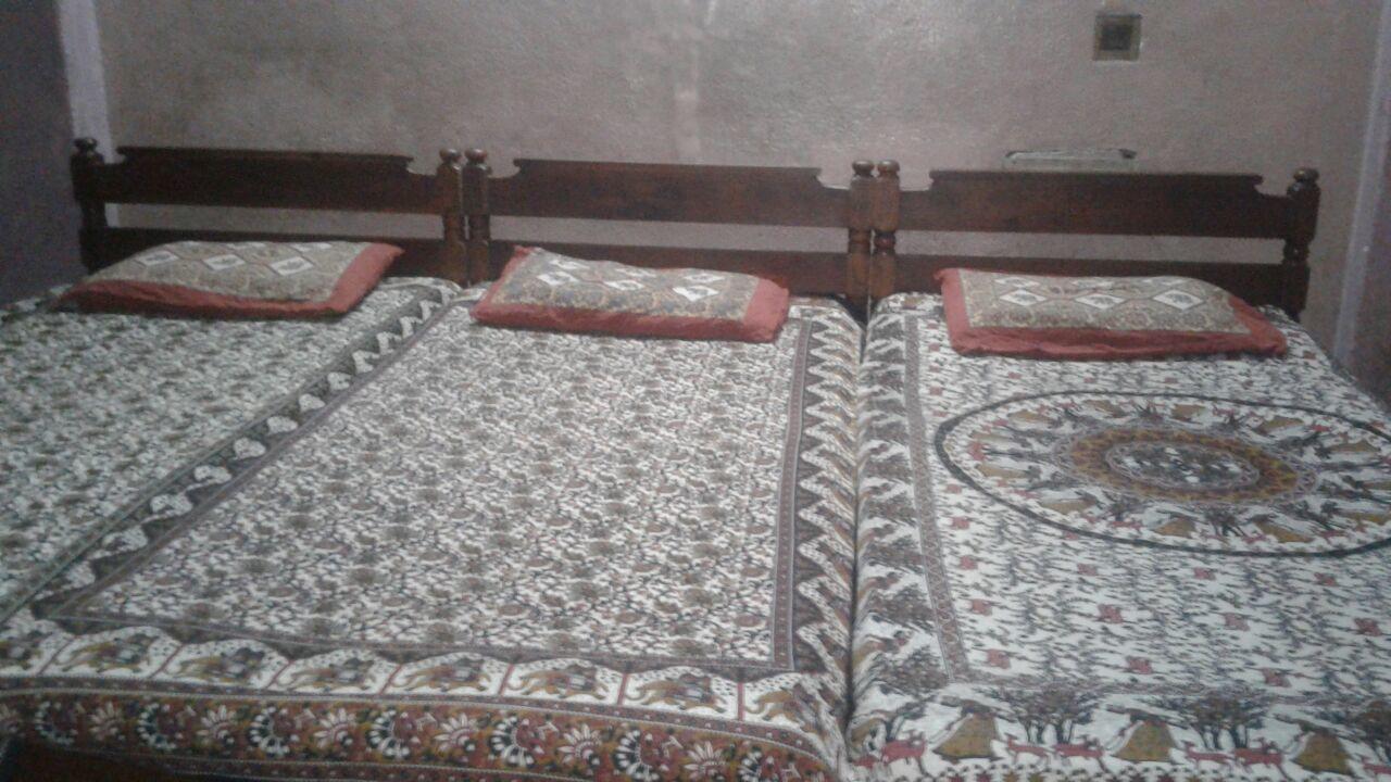 Lodge Shanti Nivas *